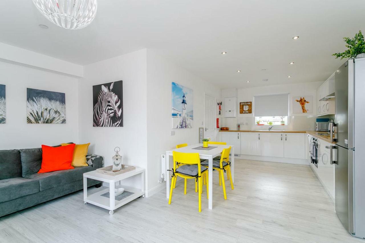 Acorn Mews Villa Lincoln Bagian luar foto