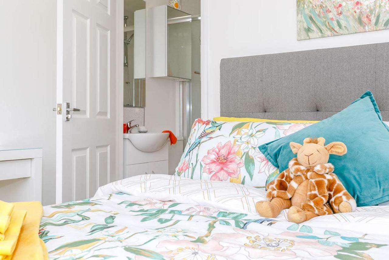 Acorn Mews Villa Lincoln Bagian luar foto